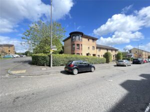 Dumbarton Road, Dalmuir, G81 4DN